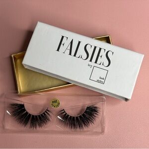 #204 Glam Faux Mink Strip False Eyelashes Set